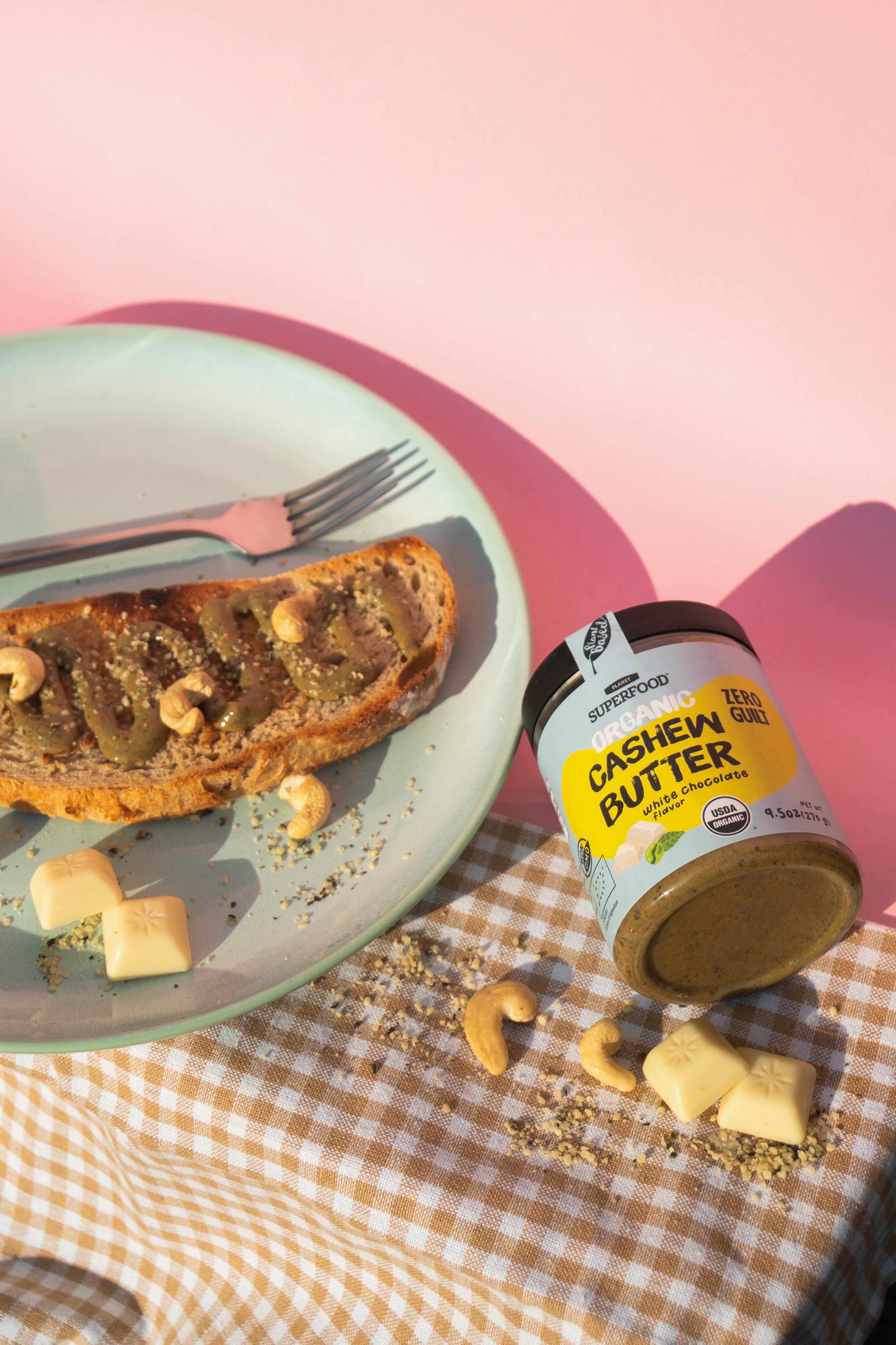 Bio-Cashewcreme mit weißem Schokoladengeschmack und grünen Kaffeebohnen „Zero Guilt“