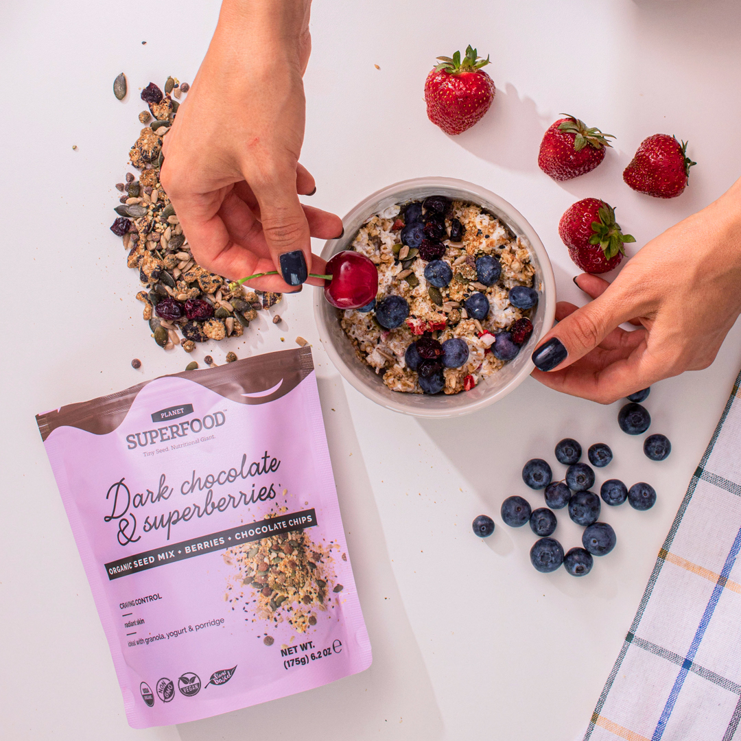 Samenmischung mit Zartbitterschokolade und Beeren Zweitbild